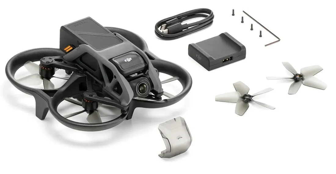 dron-dji-avata-explorer-combo-10000-m-2420-mah