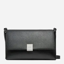 calvin-klein-torebka-listonoszka-poliuretan-czarny