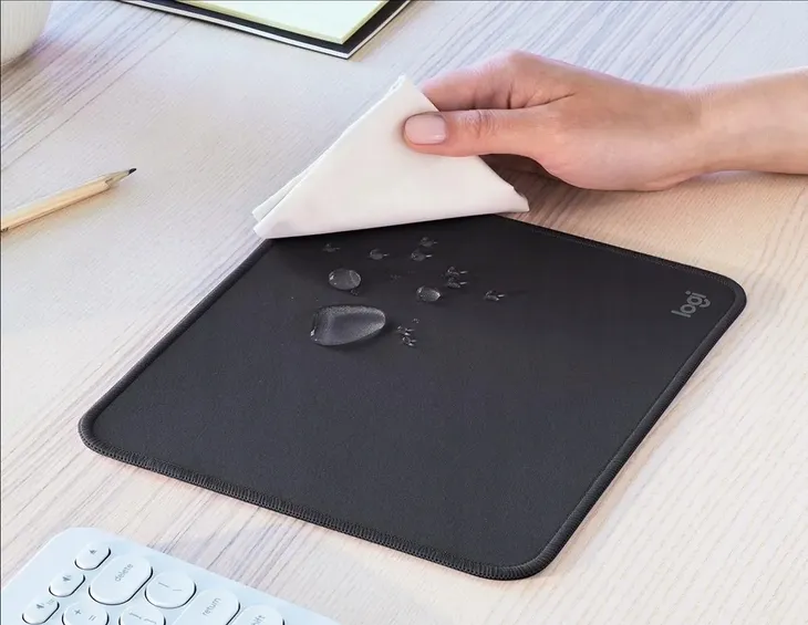 logitech-mouse-pad-studio-series-grafitowy-certyfikat-ce