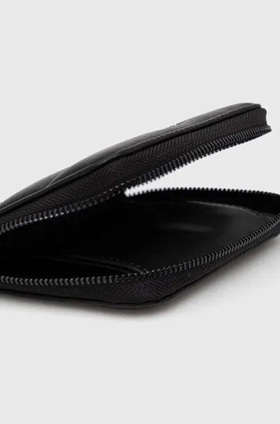 portfel-damski-calvin-klein-material-dominujacy-skora-ekologiczna