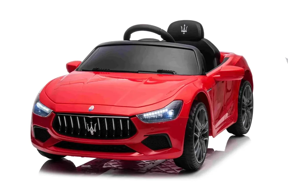 samochod-ramiz-czerwony