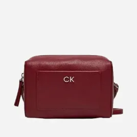 calvin-klein-torebka-listonoszka-skora-naturalna-czerwony