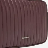 calvin-klein-torebka-czerwony-kolor-czerwony