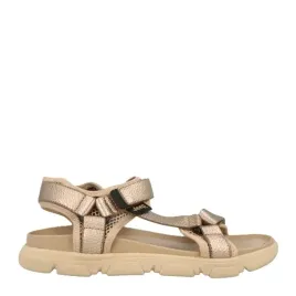 sandaly-damskie-sportowe-jeep