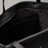 calvin-klein-torebka-czarny-material-dominujacy-inny