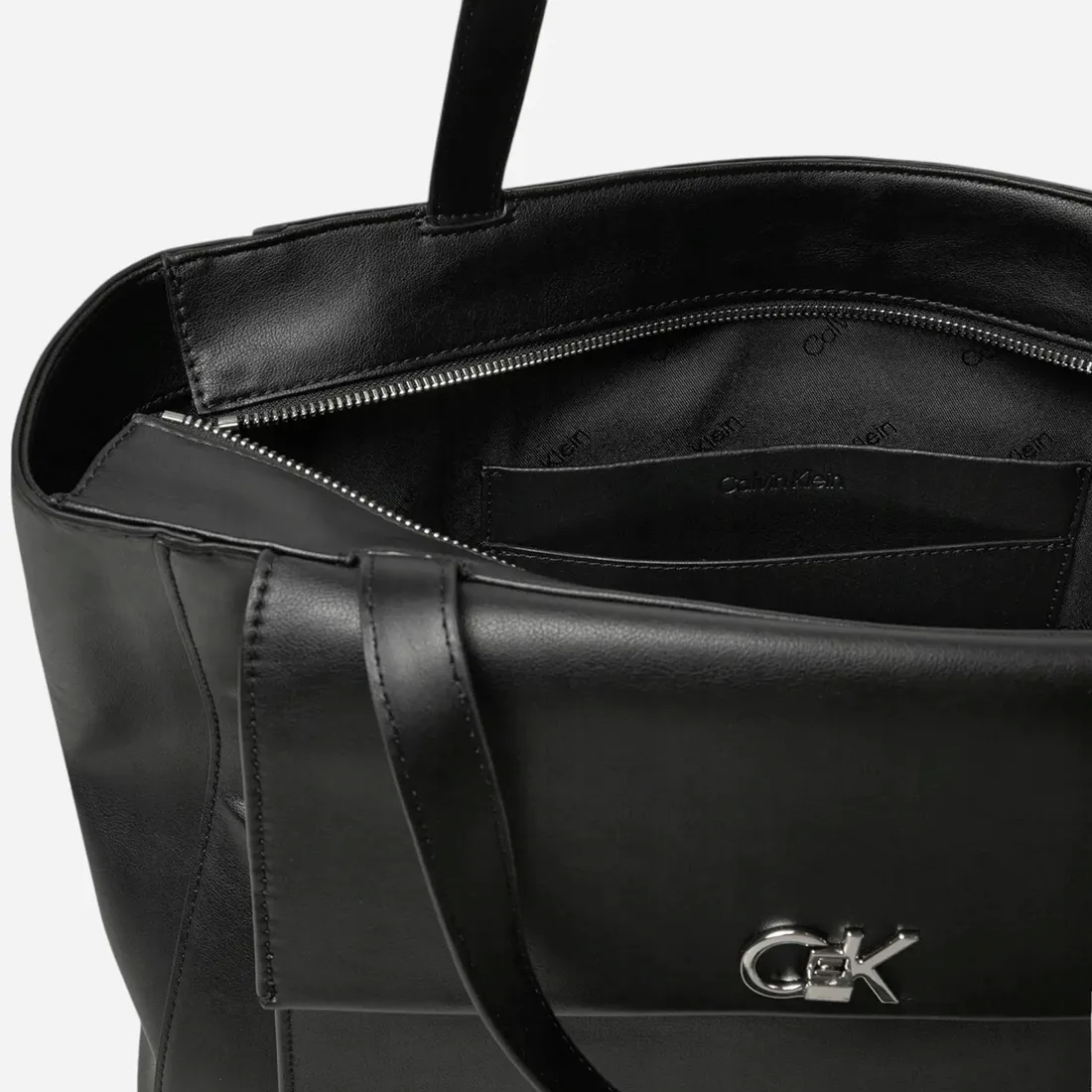calvin-klein-torebka-czarny