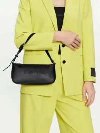 tommy-hilfiger-torebka-czarny