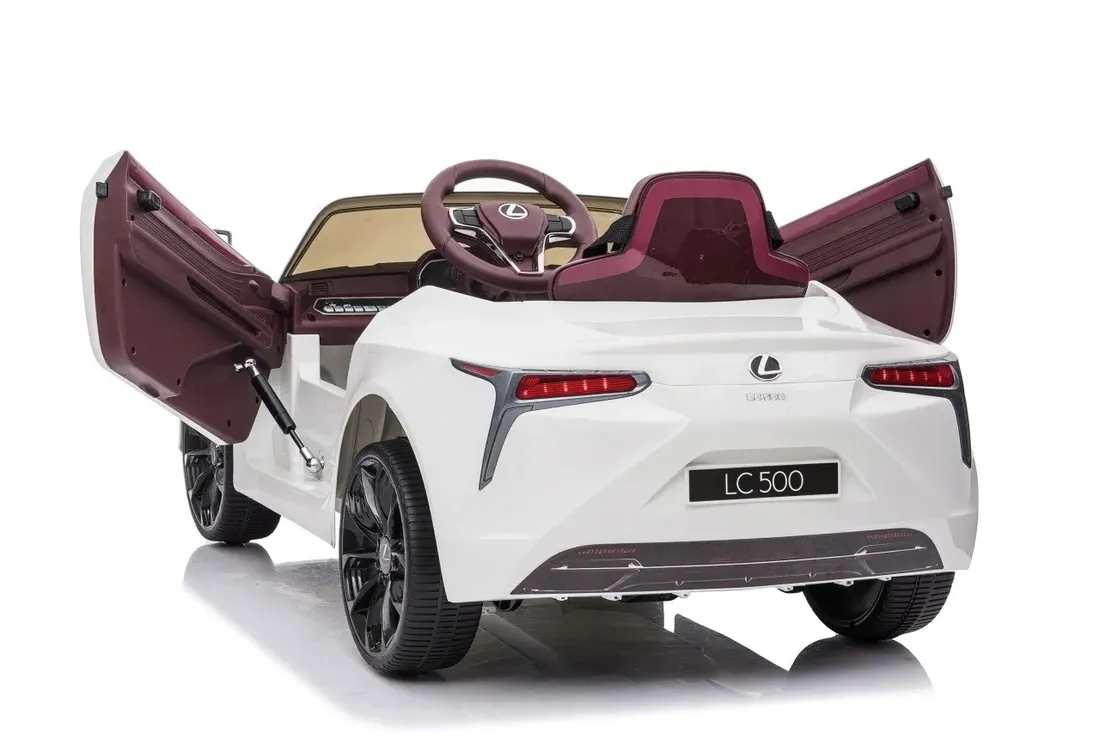 pojazd-lexus-lc500-bialy
