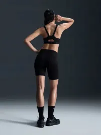 nike-top-damski-czarny-bokserka-rozmiar-l