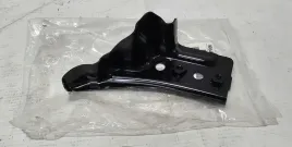 nowy-org-wspornik-blotnika-prawy-przod-toyota-aygo-ii-55168-0h020
