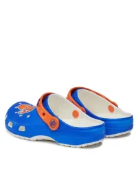 crocs-klapki-crocs-classic-nba-new-york-knicks-clog-208862-bialy