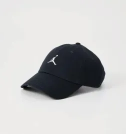 czapka-z-daszkiem-air-jordan-club-cap-r-m-l