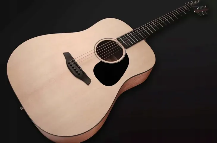 furch-violet-d-em-a-gitara-akustyczna-wersja-praworeczna