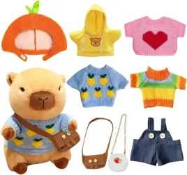 pluszak-kapibara-stylowe-ubranka-akcesoria-kolorowy-zestaw-dla-dzieci-23-cm