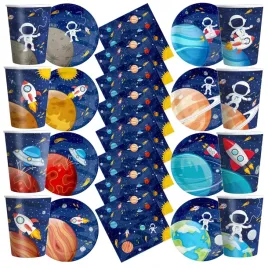 zestaw-kubeczki-talerzyki-serwetki-kosmos-planety-kosmonauta-urodziny-26el