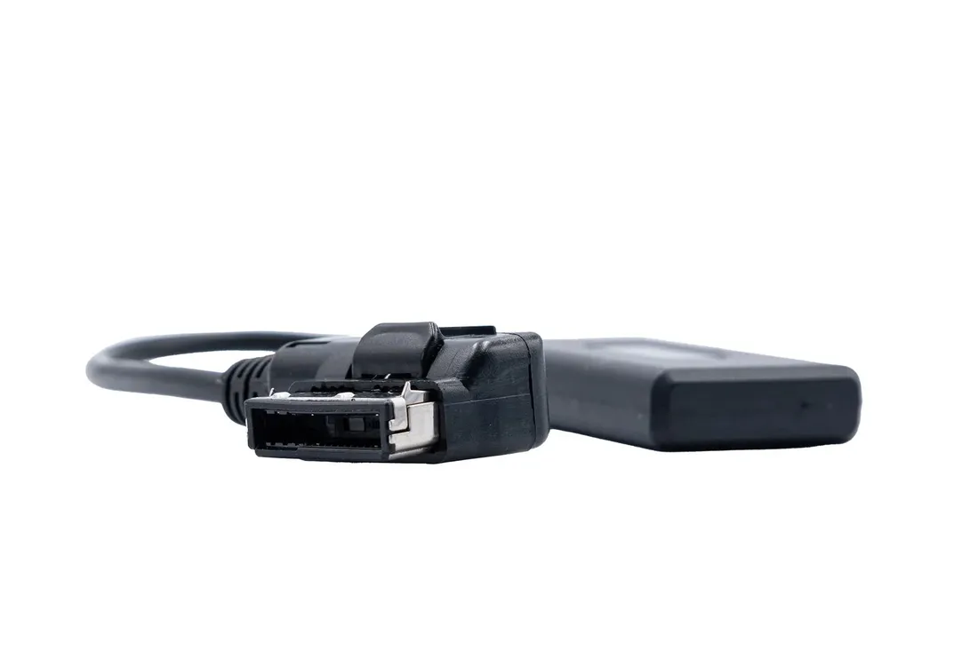 kabel-zlacze-adapter-mmi-bluetooth-do-audi