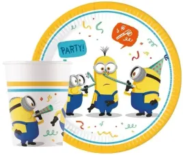 zestaw-urodzinowe-jednorazowe-kubki-talerzyki-minionki-urodzinowe-16szt
