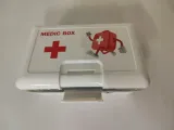 apteczka-etui-20x13x7cm-pusta-wyrob-medyczny-nie