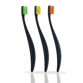 promis-trio-zestaw-szczoteczek-do-zebow-z-bioplastiku-3-sztuki-czarne