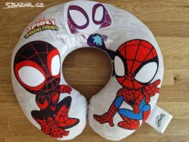 poduszka-pod-kark-z-postaciami-z-bajek-spidey-amazing-friends-53-rr217
