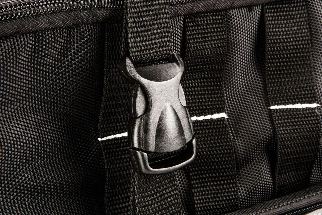 neo-tools-plecak-monterski-84-304-waga-z-opakowaniem-1-9-kg