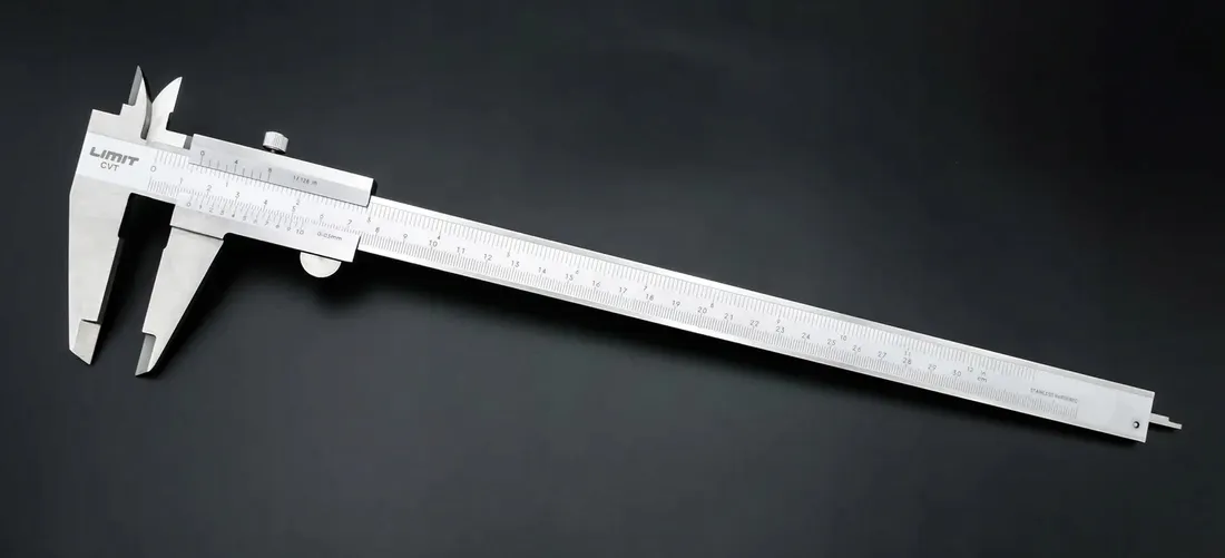 suwmiarka-analogowa-limit-300-mm