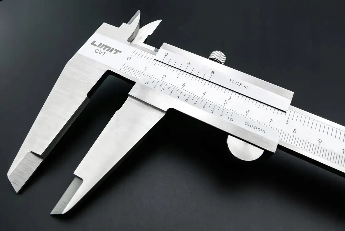 suwmiarka-analogowa-limit-300-mm