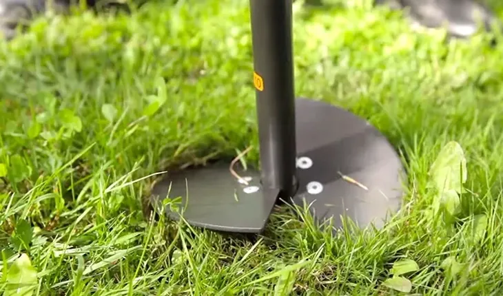 swider-fiskars-quikdrill-1000640-zastosowanie-do-gleby