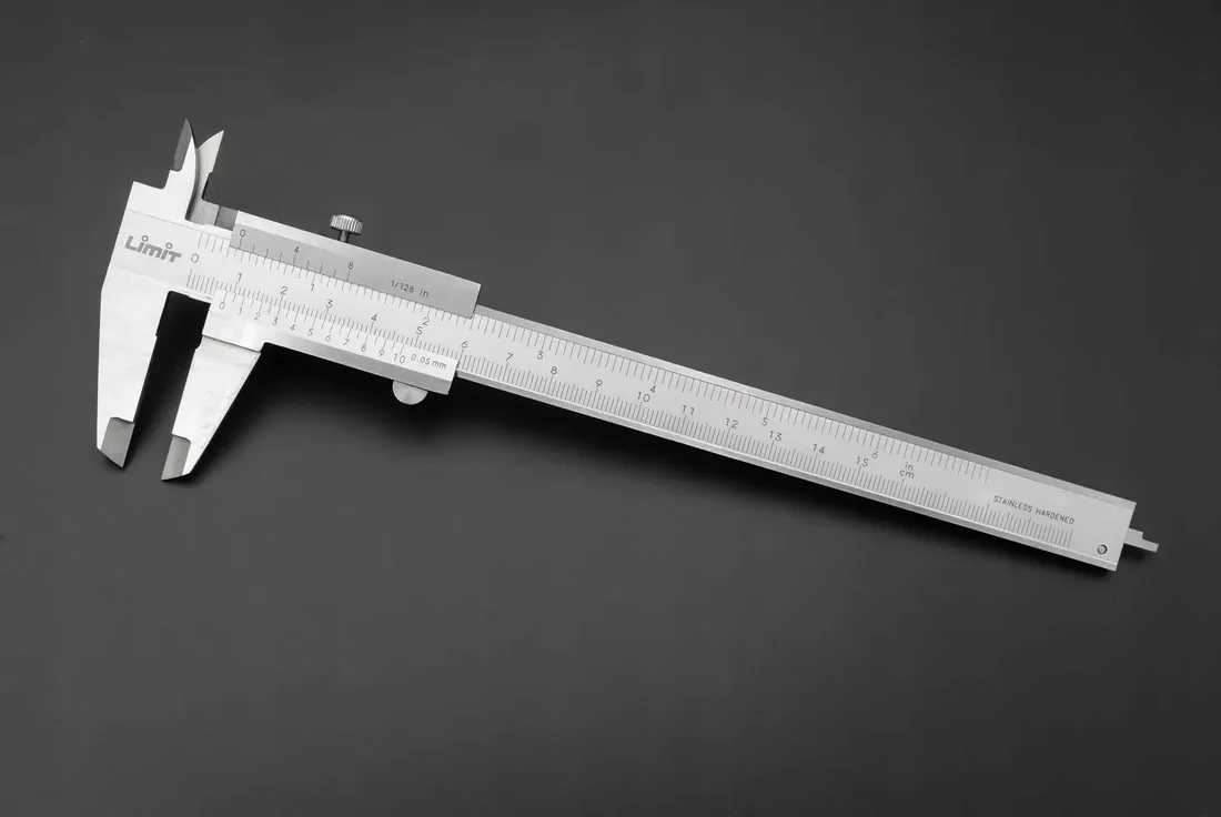 suwmiarka-analogowa-limit-150-mm