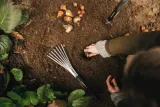 lopatka-fiskars-37-mm-waga-z-opakowaniem-0-3-kg