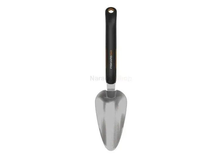 lopatka-fiskars-37-mm-marka-fiskars-material-uchwytu-metal