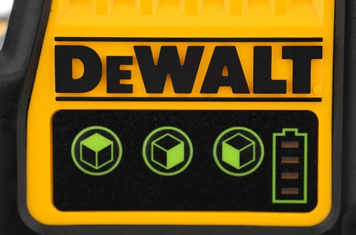 laser-krzyzowy-dewalt-dce089nt-30-m-model-dce089nt