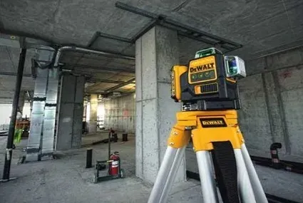 laser-krzyzowy-dewalt-dce089nt-30-m-dlugosc-12-cm