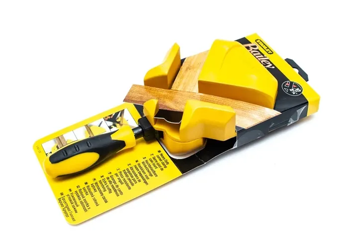 scisk-katowy-stanley-57-x-30-mm-rozstaw-szczek-57-mm