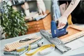 zszywacz-rapid-btx10-zasilany-bateryjnie-typ-53