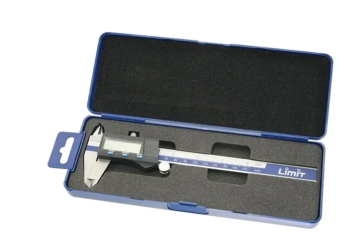 suwmiarka-elektroniczna-limit-150-mm-zawiera-baterie-nie