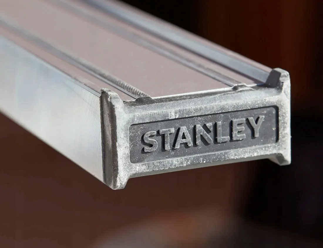 poziomica-libella-stanley-18-m
