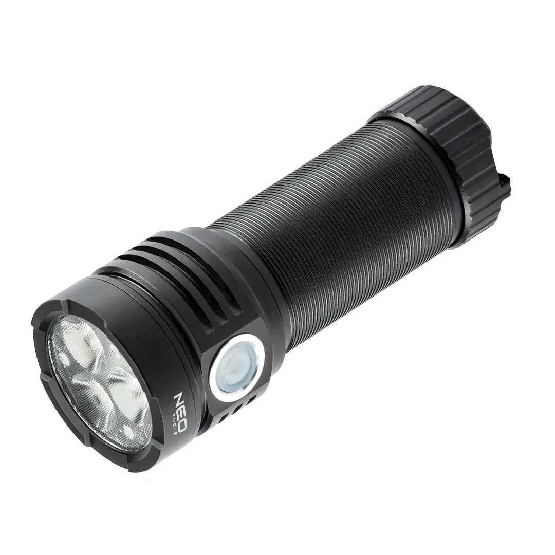 latarka-klasyczna-neo-tools-3300-lm-led-waga-240-g