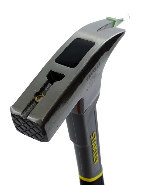 mlotek-ciesielski-stanley-600-g-typ-narzedzia-ciesielski