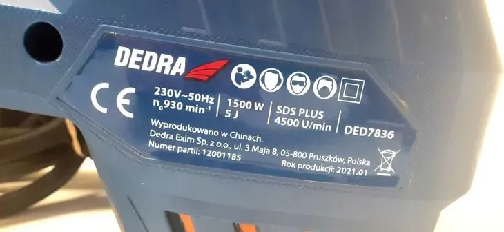 mlotowiertarka-dedra-sds-plus-1500-w-zasilanie-sieciowe