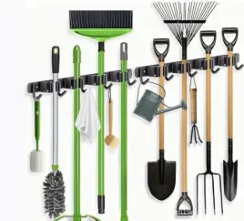 wieszak-uchwyt-na-narzedzia-ogrodowe-miotly-mop-grabie-szczotki