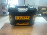 dewalt-mlotowiertarka-sds-plus-800-w-d25133k-funkcyjnosc-3-funkcyjny-wiercenie-z-i-bez-udaru-podkuwanie