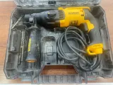dewalt-mlotowiertarka-sds-plus-800-w-d25133k-maksymalna-moc-800-w