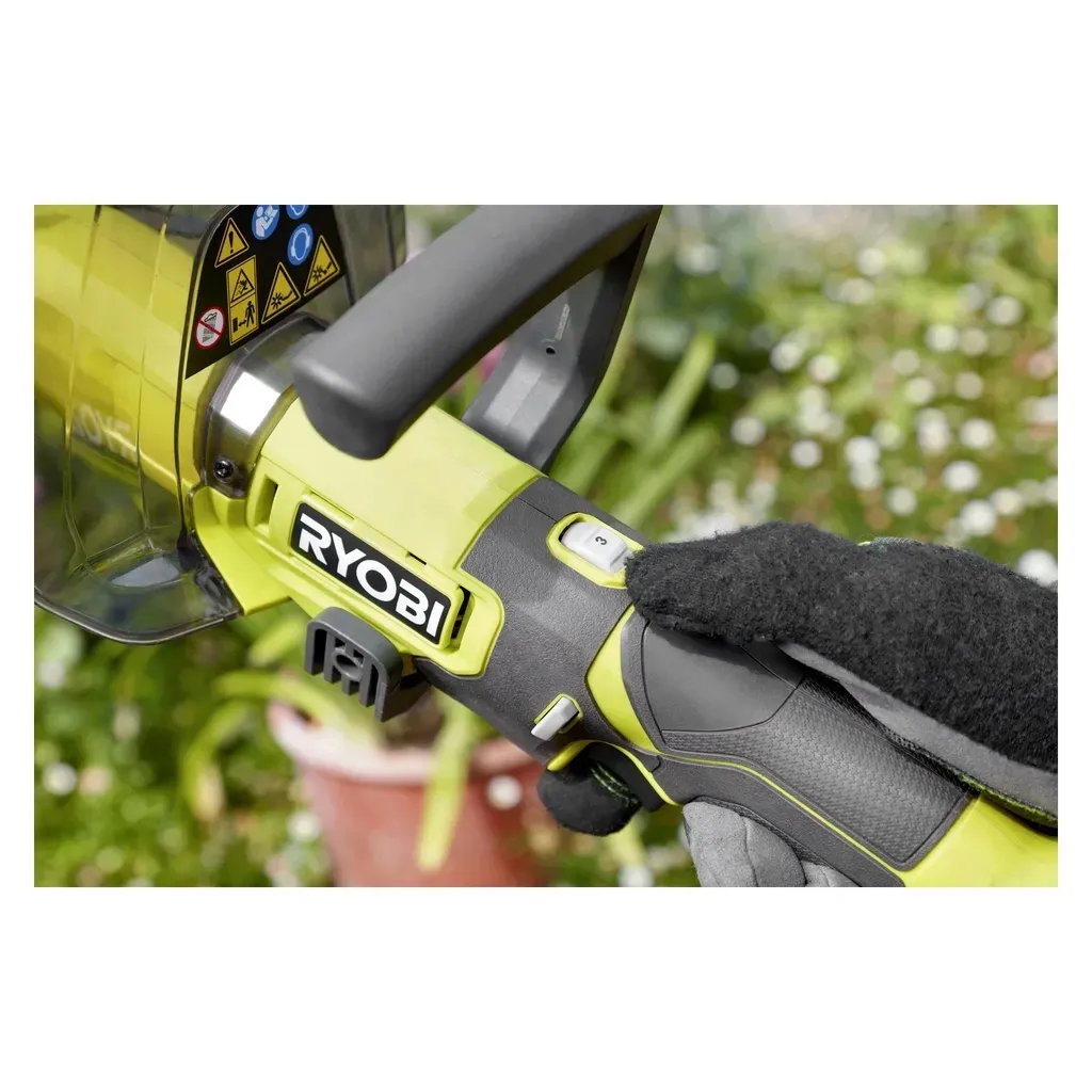 glebogryzarka-ryobi-024124-12-cm