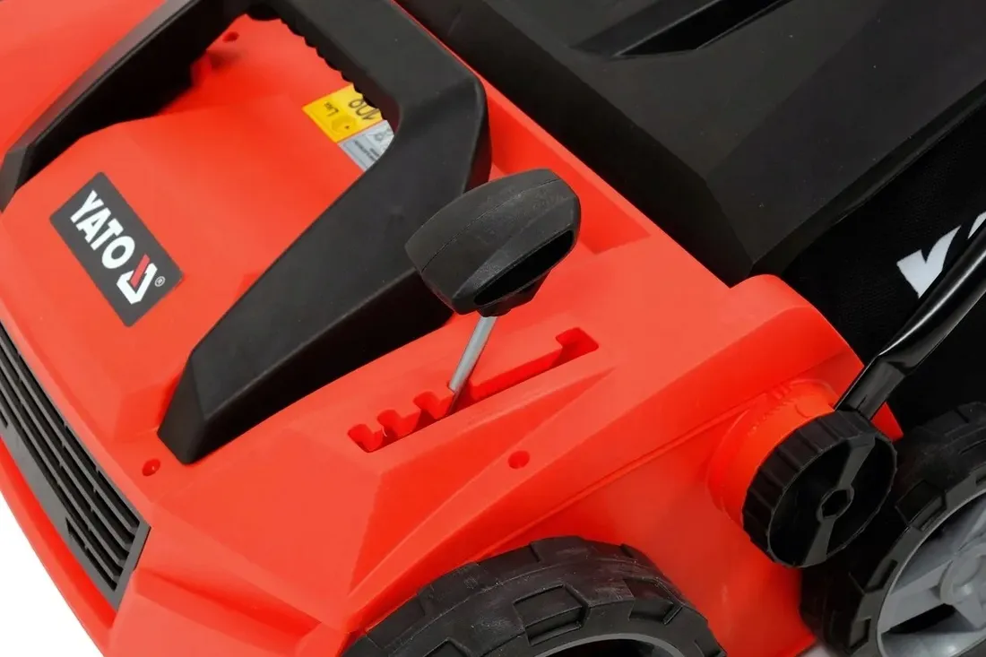 aerator-wertykulator-yato-38-cm-1800-w