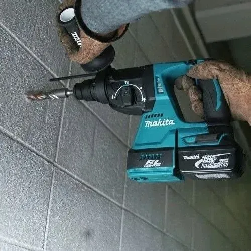 mlotowiertarka-makita-sds-plus-0-w-napiecie-zasilania-18-v