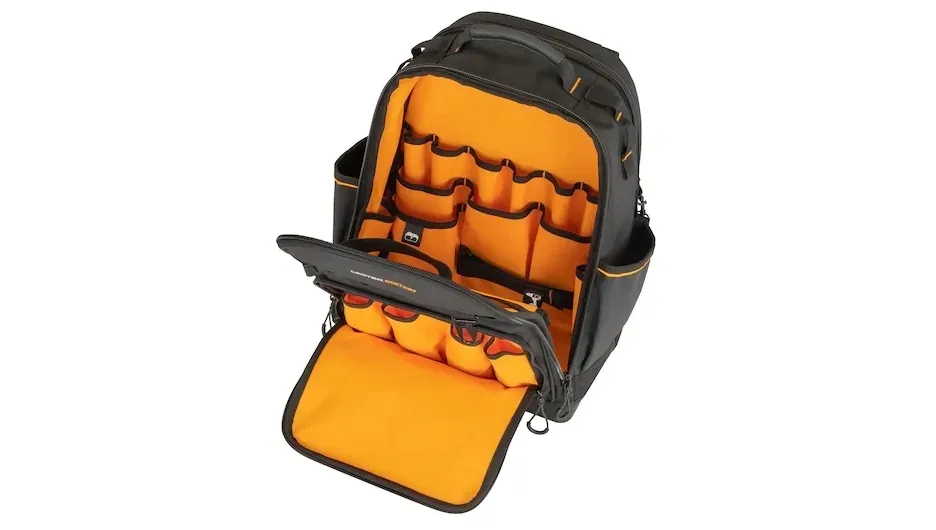 plecak-dewalt-dwst60122-1-waga-z-opakowaniem-2-kg