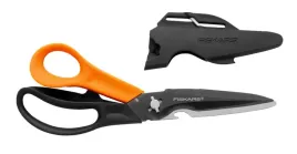 nozyce-uniwersalne-fiskars-cuts-more-001927-23-cm