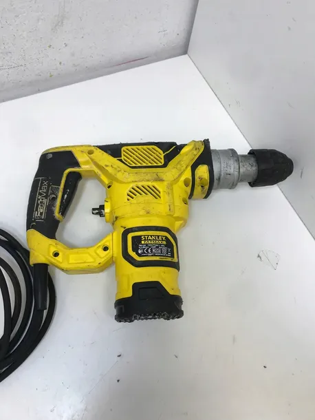 mlotowiertarka-stanley-sds-plus-1250-w-maksymalna-srednica-wiercenia-w-drewnie-40-mm