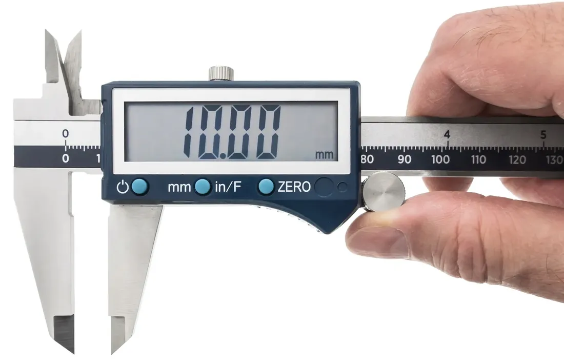 suwmiarka-elektroniczna-limit-200-mm